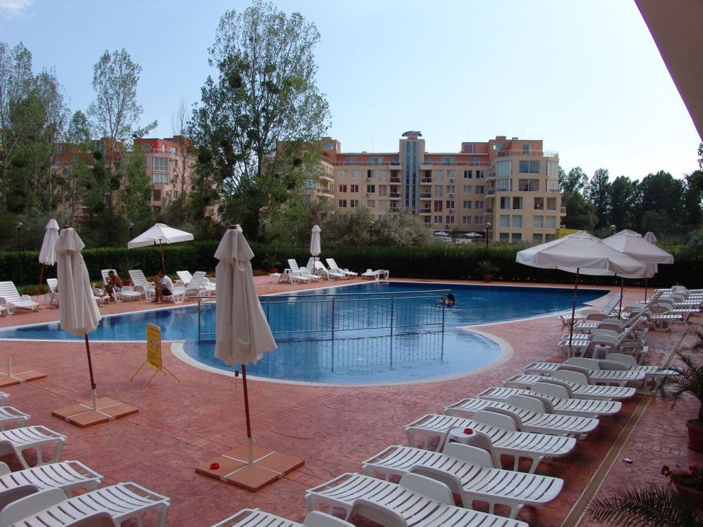 Apart Hotel Happy Sunny Beach Eksteriør billede